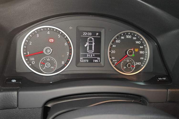 Used Volkswagen Tiguan 2012 1.8TSI Automatic Two-Wheel Drive Urban Edition Instrument Cluster