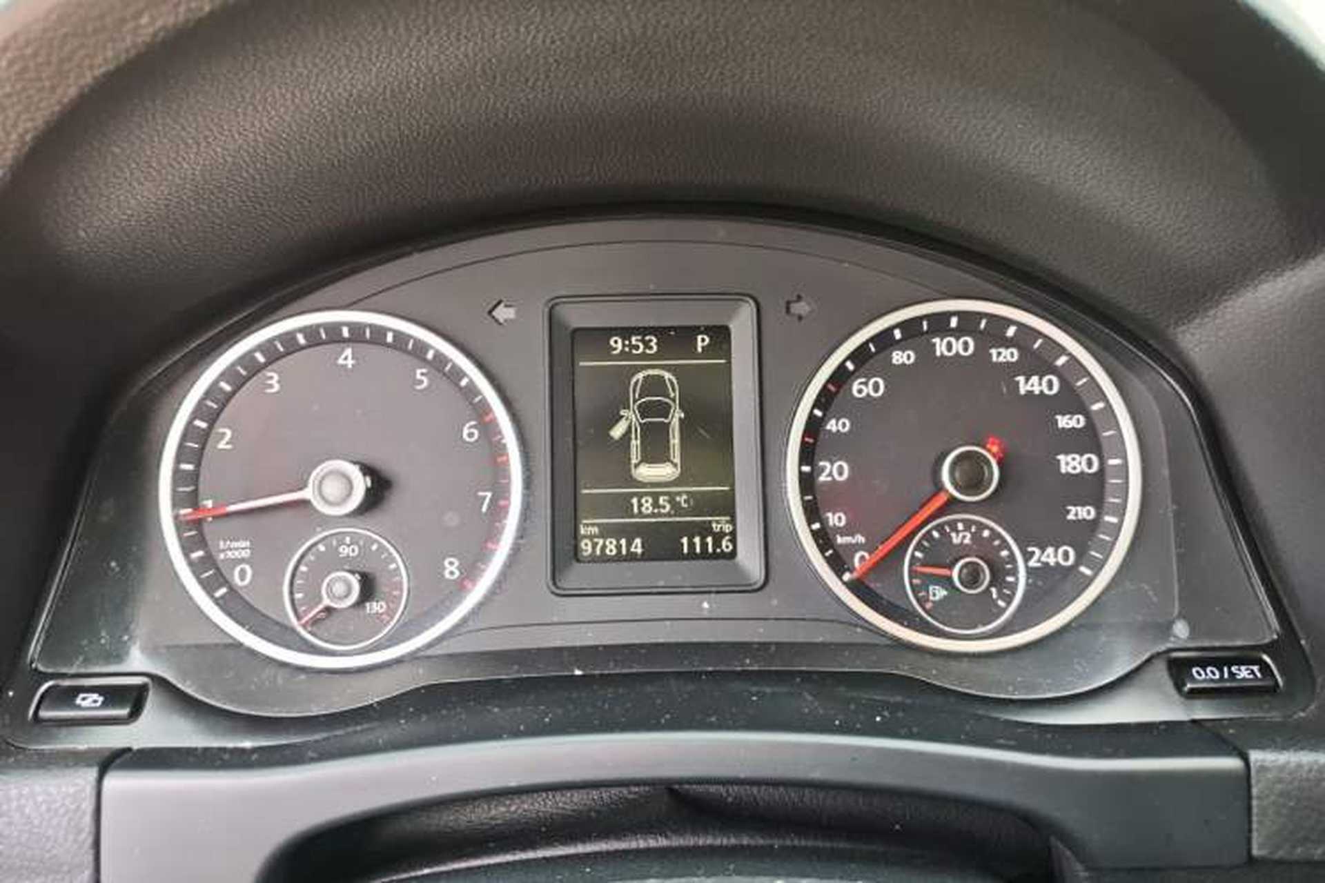 Used Volkswagen Tiguan 2012 2.0 TSI Automatic All-Wheel Drive Elite Edition Instrument Cluster