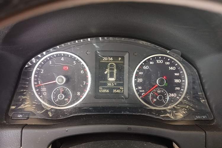 Used Volkswagen Tiguan 2012 1.8TSI Automatic Two-Wheel Drive Trend Edition Instrument Cluster