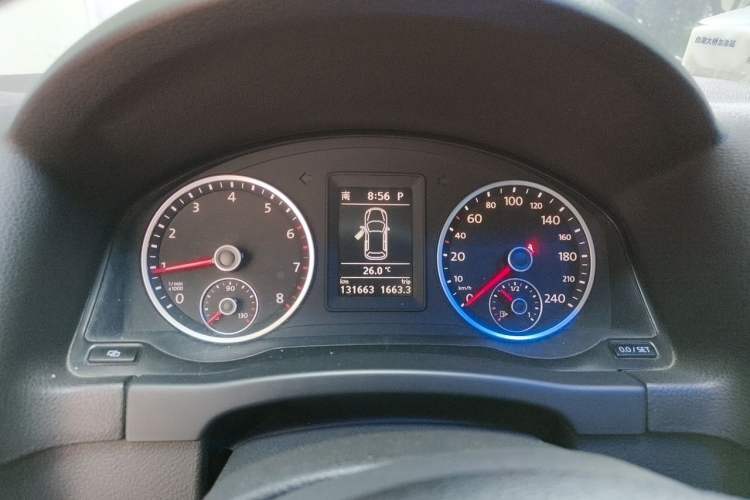 Used Volkswagen Tiguan 2012 1.8TSI Automatic Two-Wheel Drive Elite Edition Instrument Cluster