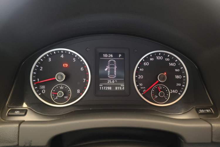 Used Volkswagen Tiguan 2012 1.8TSI Automatic Two-Wheel Drive Trend Edition Instrument Cluster
