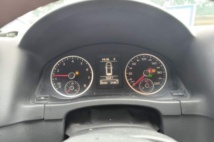Used Volkswagen Tiguan 2012 1.8TSI Automatic Two-Wheel Drive Urban Edition Instrument Cluster