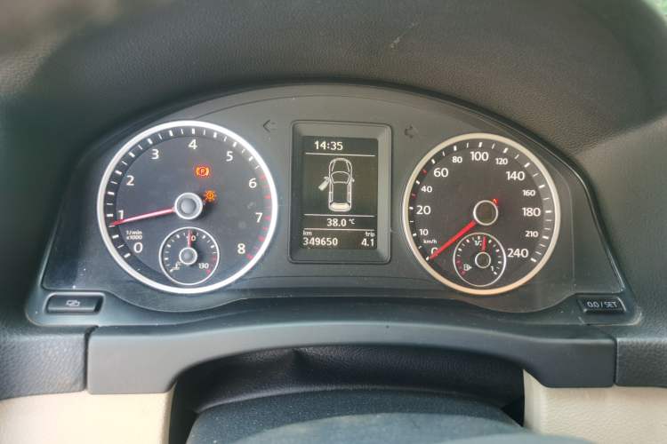 Used Volkswagen Tiguan 2012 1.8TSI Manual Two-Wheel Drive Enjoyment Edition Instrument Cluster
