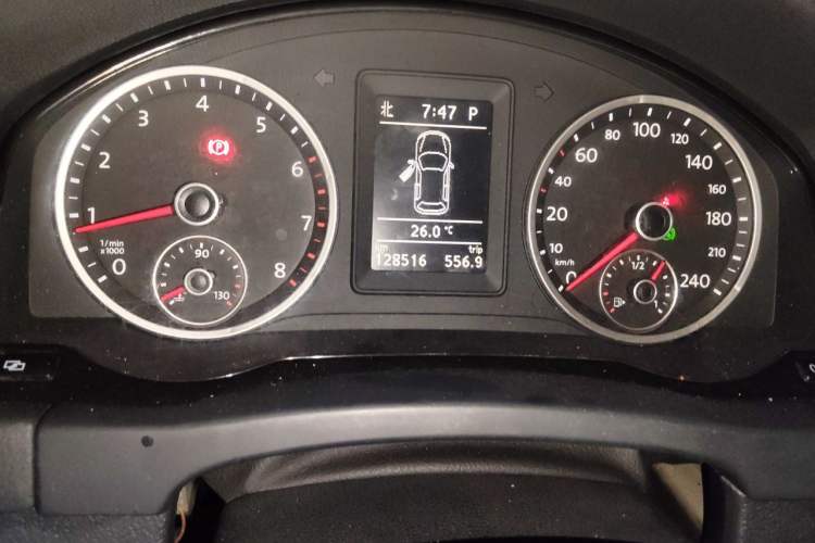 Used Volkswagen Tiguan 2012 1.8TSI Automatic Two-Wheel Drive Elite Edition Instrument Cluster