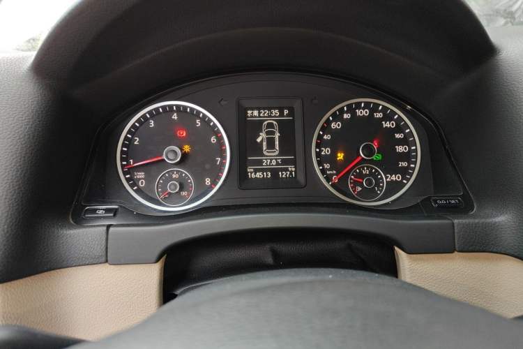 Used Volkswagen Tiguan 2012 1.8TSI Automatic All-Wheel Drive Elite Edition Instrument Cluster