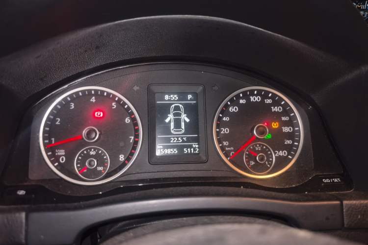 Used Volkswagen Tiguan 2012 1.8TSI Automatic Two-Wheel Drive Urban Edition Instrument Cluster