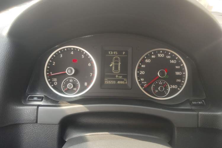 Used Volkswagen Tiguan 2012 1.8TSI Automatic Two-Wheel Drive Trend Edition Instrument Cluster