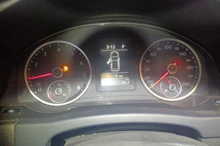 Used Volkswagen Tiguan 2012 1.8TSI Automatic All-Wheel Drive Elite Edition Instrument Cluster