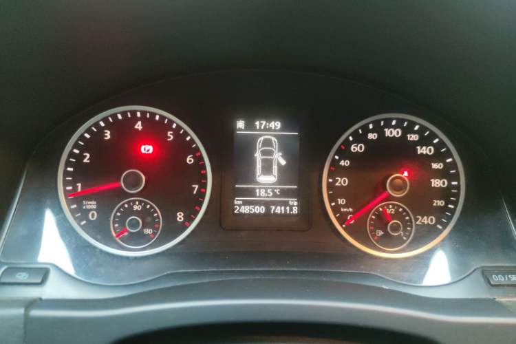 Used Volkswagen Tiguan 2012 1.8TSI Manual Two-Wheel Drive Enjoyment Edition Instrument Cluster