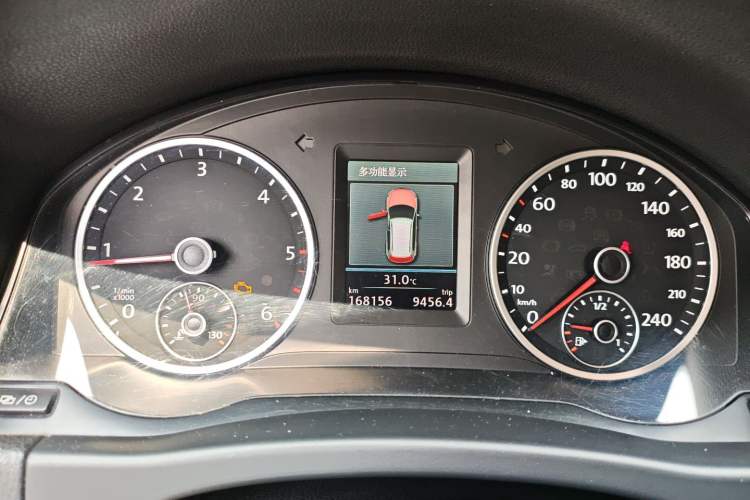 Used Volkswagen Tiguan 2012 2.0 TDI Comfort Edition Instrument Cluster
