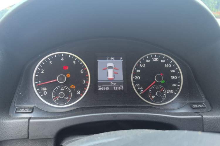 Used Volkswagen Tiguan 2012 1.8TSI Automatic Two-Wheel Drive Elite Edition Instrument Cluster
