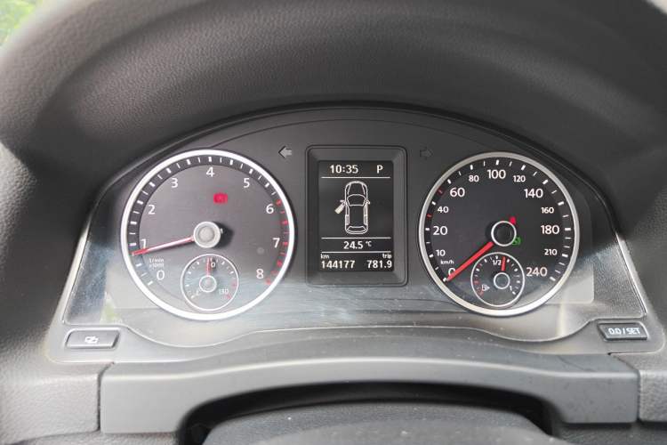 Used Volkswagen Tiguan 2012 1.8TSI Automatic Two-Wheel Drive Trend Edition Instrument Cluster