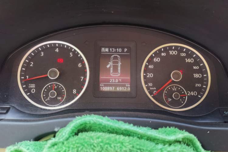 Used Volkswagen Tiguan 2012 1.8TSI Automatic Two-Wheel Drive Elite Edition Instrument Cluster