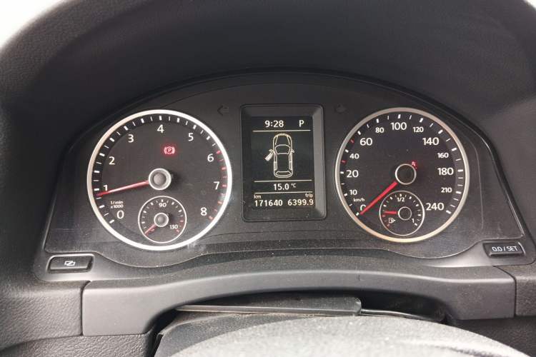 Used Volkswagen Tiguan 2012 1.8TSI Automatic Two-Wheel Drive Urban Edition Instrument Cluster