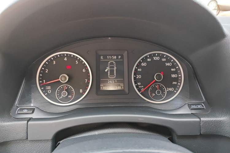 Used Volkswagen Tiguan 2012 1.8TSI Automatic Two-Wheel Drive Elite Edition Instrument Cluster