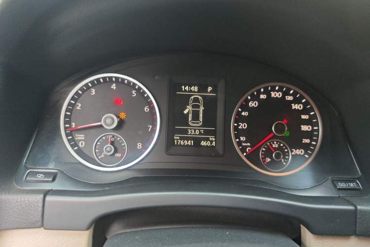 Used Volkswagen Tiguan 2012 1.8TSI Automatic All-Wheel Drive Fashion Edition Instrument Cluster