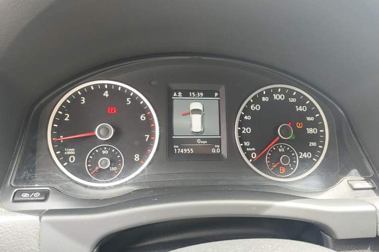 Used Volkswagen Tiguan 2012 2.0 TSI Comfort Edition Instrument Cluster