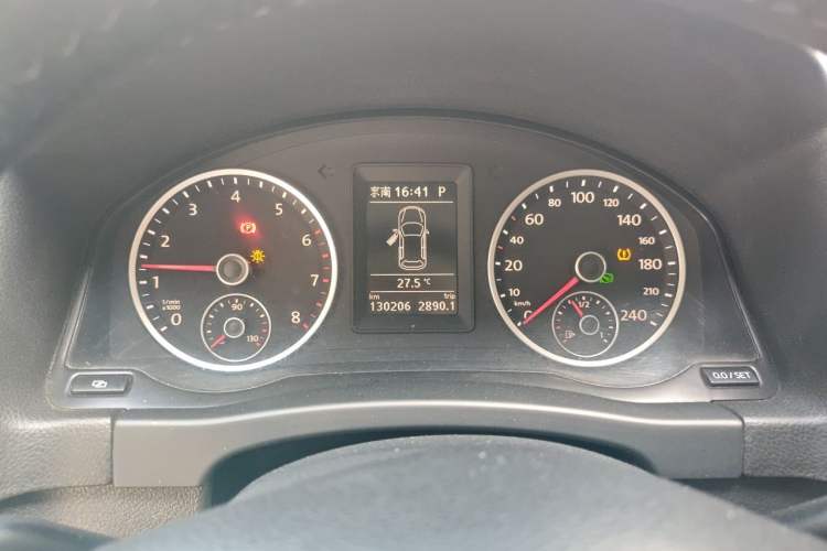 Used Volkswagen Tiguan 2012 1.8TSI Automatic All-Wheel Drive Elite Edition Instrument Cluster