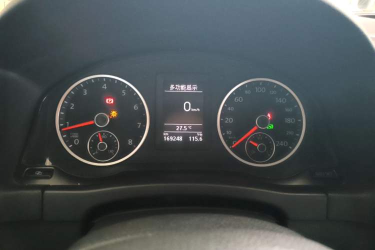 Used Volkswagen Tiguan 2012 1.8TSI Automatic Two-Wheel Drive Urban Edition Instrument Cluster