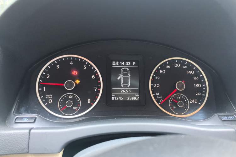 Used Volkswagen Tiguan 2012 1.8TSI Automatic All-Wheel Drive Elite Edition Instrument Cluster