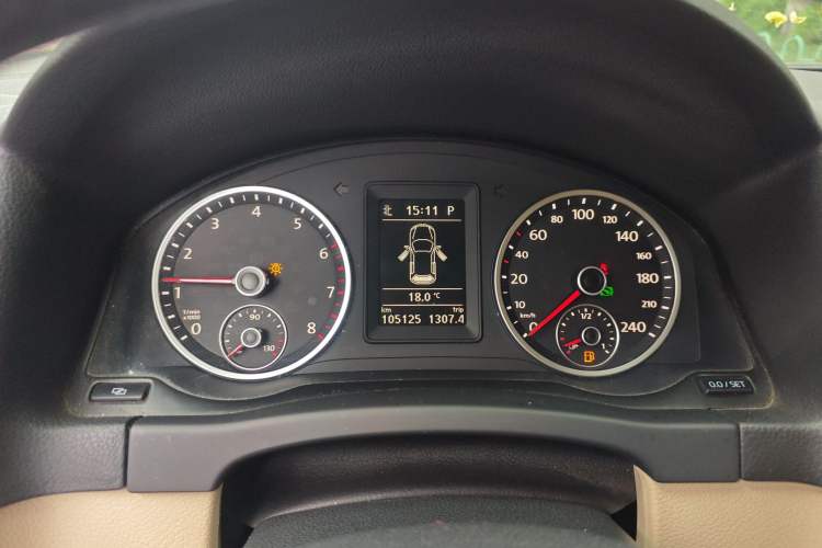 Used Volkswagen Tiguan 2012 1.8TSI Automatic All-Wheel Drive Elite Edition Instrument Cluster