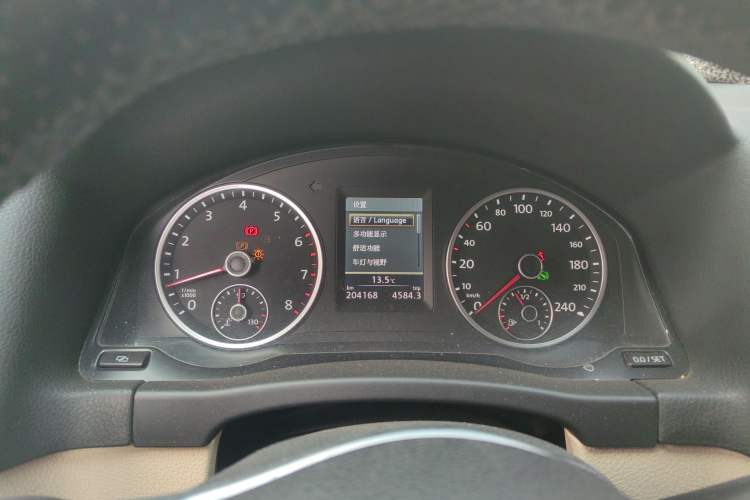 Used Volkswagen Tiguan 2012 2.0 TSI Luxury Edition Instrument Cluster
