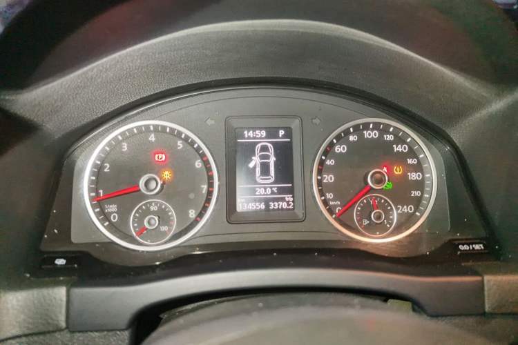 Used Volkswagen Tiguan 2012 1.8TSI Automatic Two-Wheel Drive Trend Edition Instrument Cluster