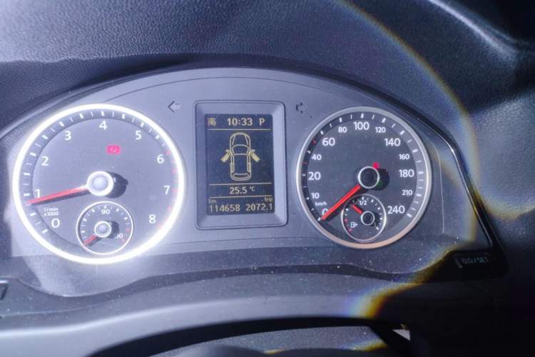 Used Volkswagen Tiguan 2012 1.8TSI Automatic All-Wheel Drive Elite Edition Instrument Cluster