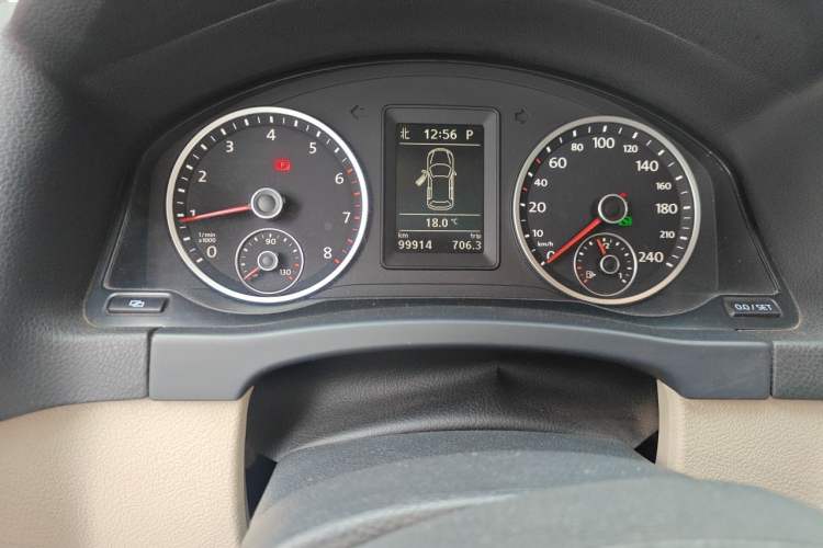 Used Volkswagen Tiguan 2012 1.8TSI Automatic Two-Wheel Drive Elite Edition Instrument Cluster