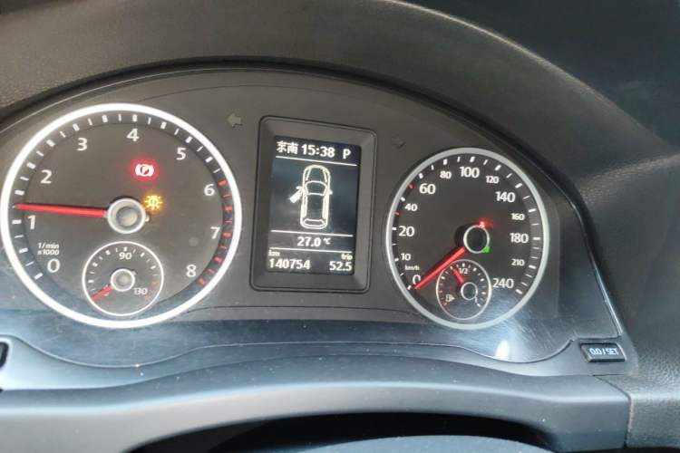 Used Volkswagen Tiguan 2012 1.8TSI Automatic All-Wheel Drive Elite Edition Instrument Cluster