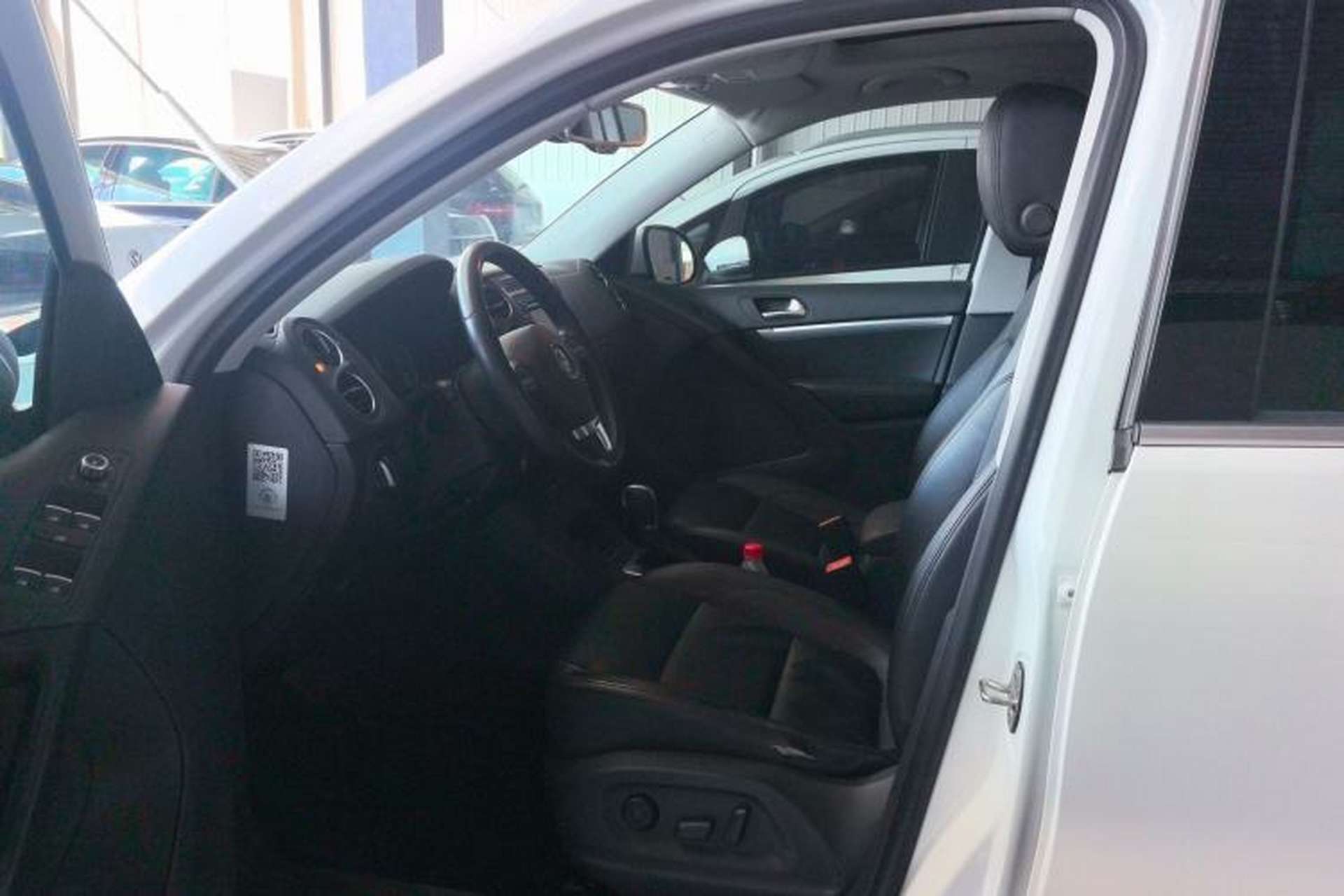 Used Volkswagen Tiguan 2012 2.0 TSI Luxury Edition Interior 2