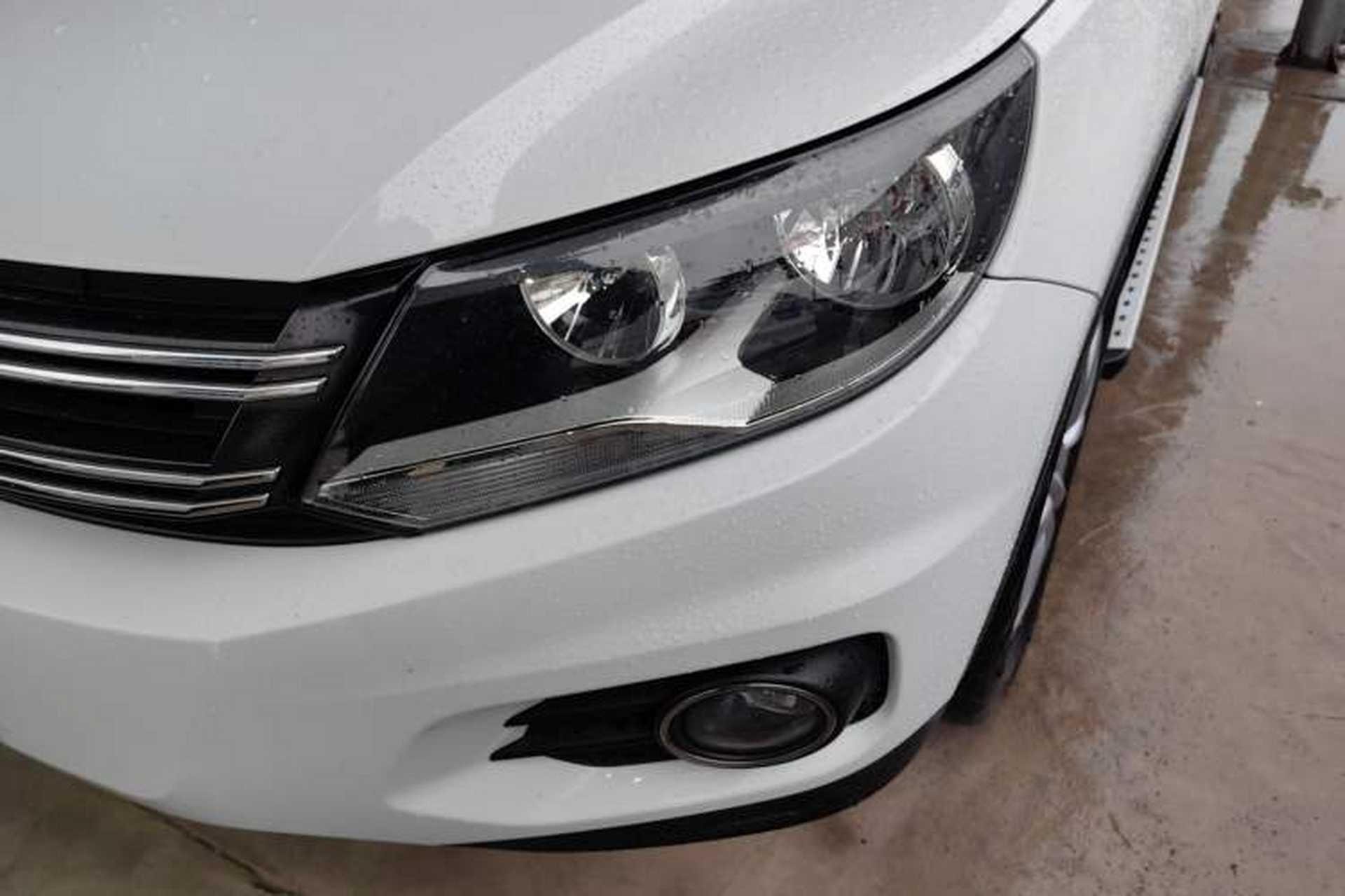 Used Volkswagen Tiguan 2012 2.0 TSI Comfort Edition Left Front Headlight