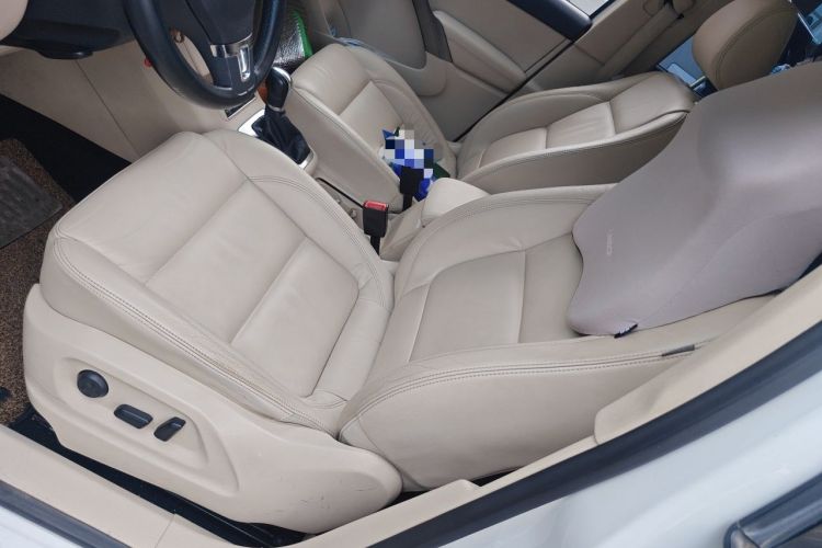 Used Volkswagen Tiguan 2012 1.8TSI Automatic Two-Wheel Drive Elite Edition Left Front Seat