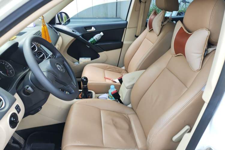 Used Volkswagen Tiguan 2012 1.8TSI Manual Two-Wheel Drive Enjoyment Edition Left Front Seat