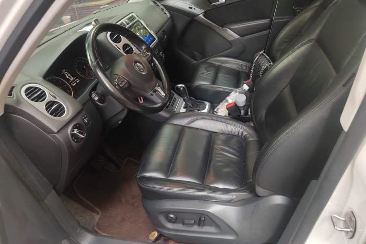 Used Volkswagen Tiguan 2012 1.8TSI Automatic Two-Wheel Drive Elite Edition Left Front Seat