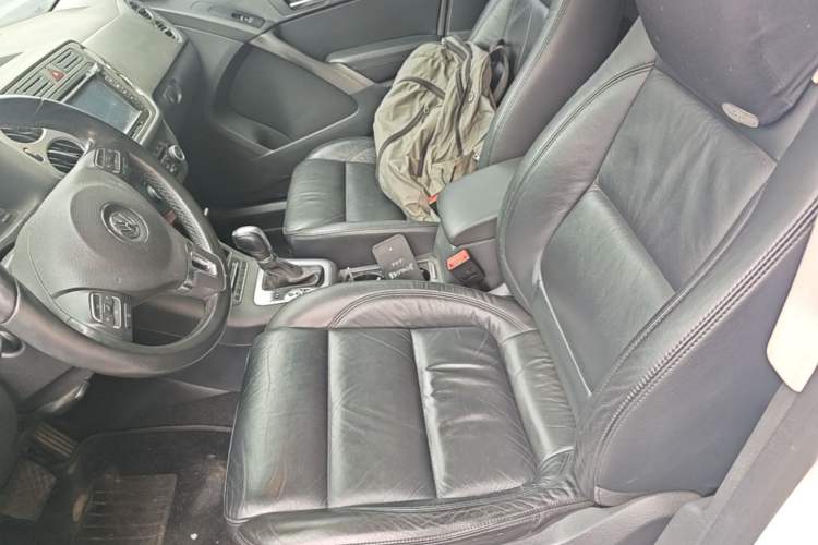 Used Volkswagen Tiguan 2012 1.8TSI Automatic All-Wheel Drive Elite Edition Left Front Seat