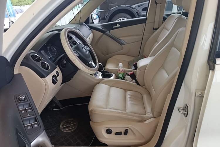 Used Volkswagen Tiguan 2012 1.8TSI Automatic Two-Wheel Drive Trend Edition Left Front Seat