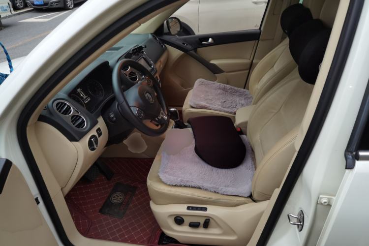 Used Volkswagen Tiguan 2012 2.0 TSI Automatic All-Wheel Drive Flagship Edition Left Front Seat