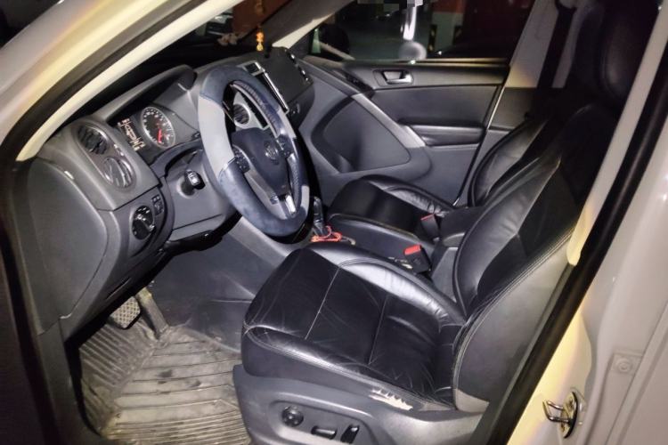 Used Volkswagen Tiguan 2012 1.8TSI Automatic Two-Wheel Drive Elite Edition Left Front Seat