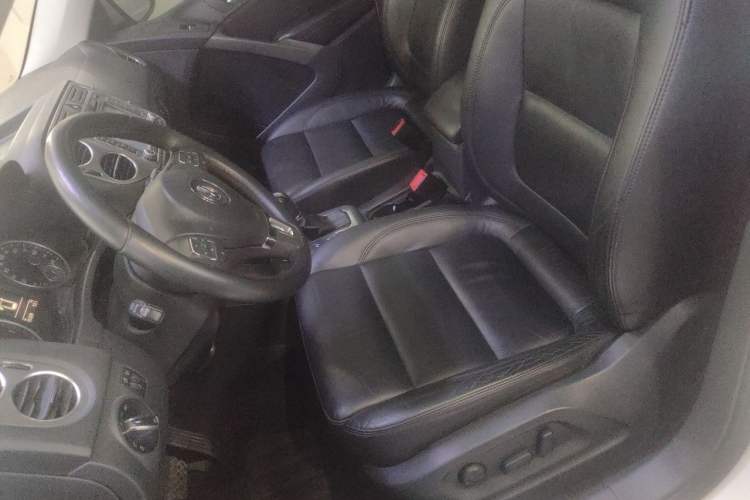 Used Volkswagen Tiguan 2012 1.8TSI Automatic Two-Wheel Drive Elite Edition Left Front Seat