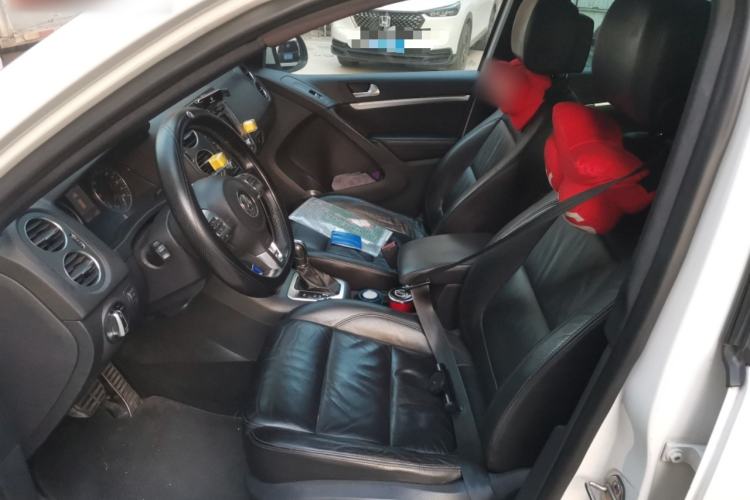 Used Volkswagen Tiguan 2012 2.0 TSI Luxury Edition Left Front Seat