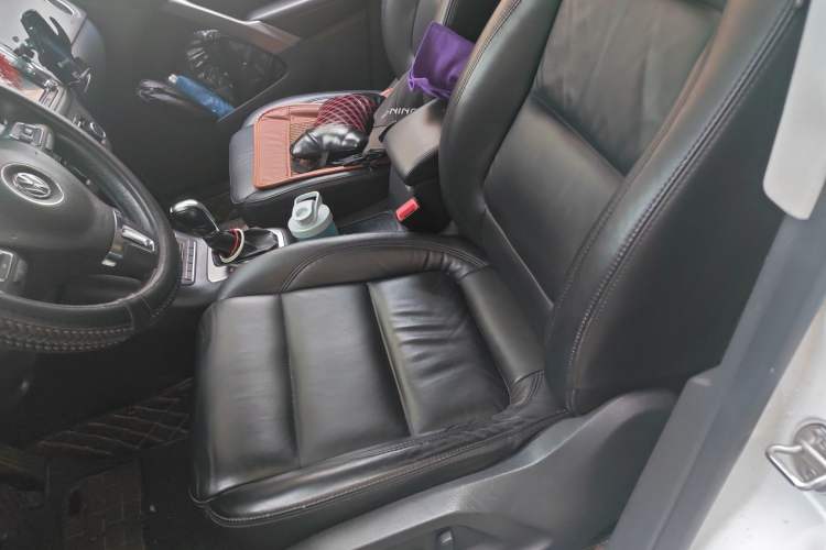Used Volkswagen Tiguan 2012 1.8TSI Automatic Two-Wheel Drive Trend Edition Left Front Seat