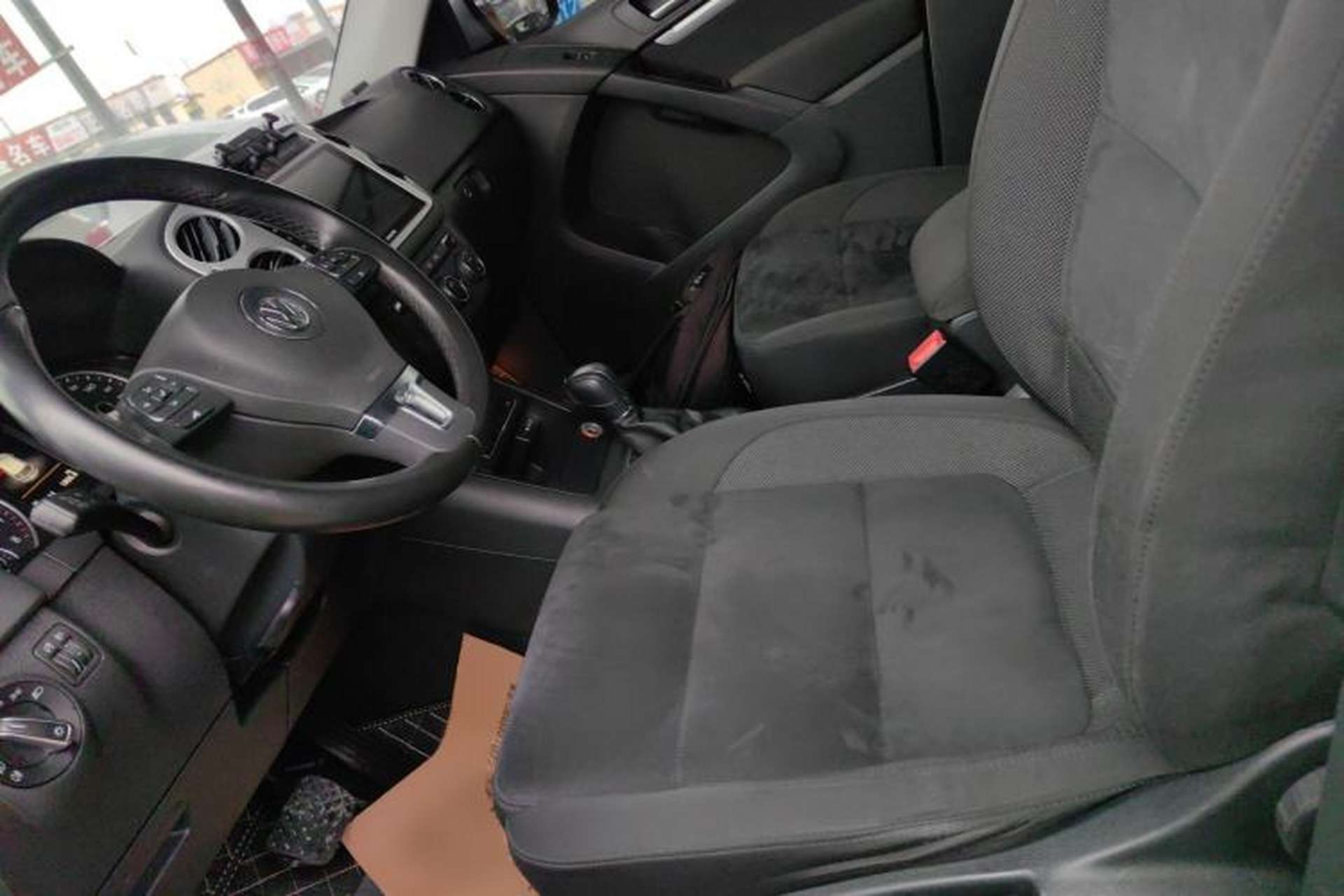 Used Volkswagen Tiguan 2012 2.0 TSI Comfort Edition Left Front Seat