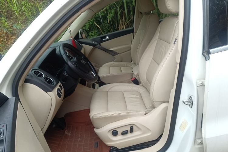 Used Volkswagen Tiguan 2012 1.8TSI Automatic Two-Wheel Drive Elite Edition Left Front Seat