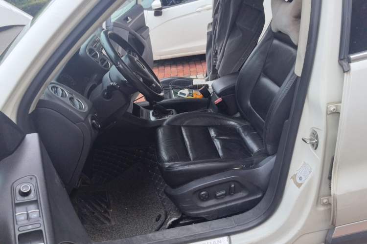 Used Volkswagen Tiguan 2012 1.8TSI Automatic Two-Wheel Drive Elite Edition Left Front Seat