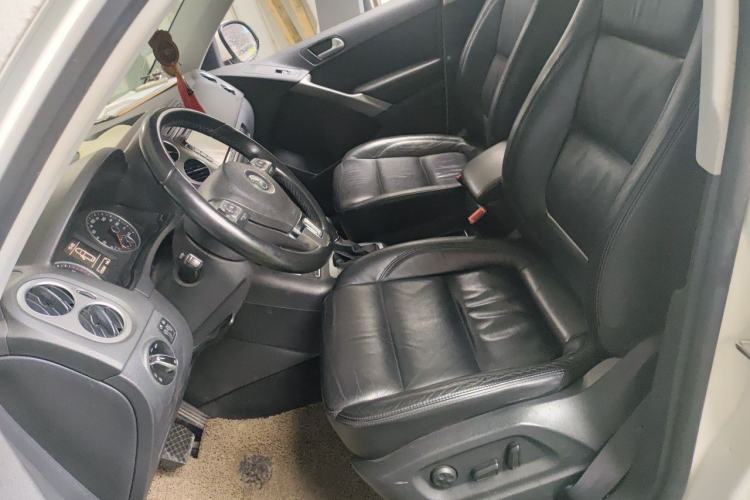Used Volkswagen Tiguan 2012 1.8TSI Automatic All-Wheel Drive Elite Edition Left Front Seat
