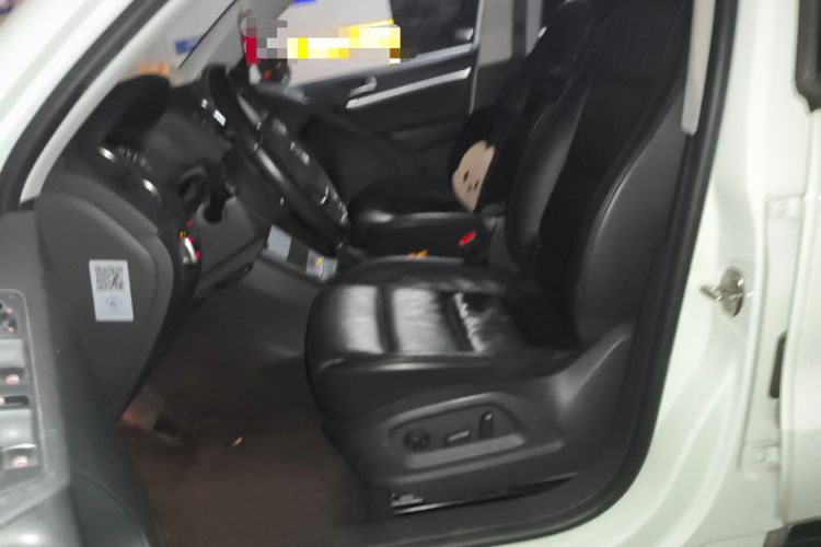 Used Volkswagen Tiguan 2012 2.0 TSI Comfort Edition Left Front Seat