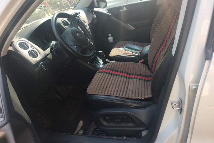 Used Volkswagen Tiguan 2012 1.8TSI Automatic All-Wheel Drive Elite Edition Left Front Seat