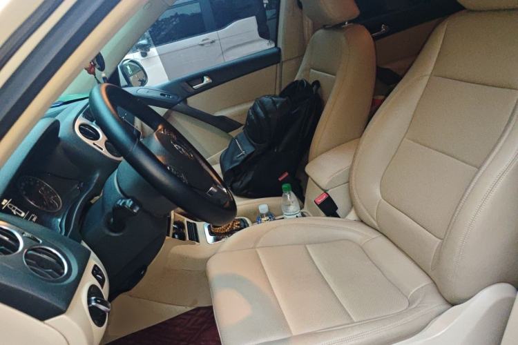 Used Volkswagen Tiguan 2012 1.8TSI Automatic All-Wheel Drive Fashion Edition Left Front Seat