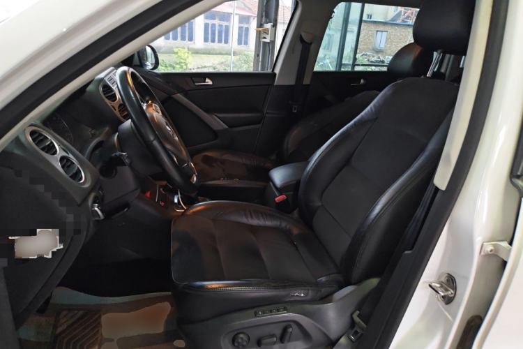 Used Volkswagen Tiguan 2012 2.0 TSI Automatic All-Wheel Drive Flagship Edition Left Front Seat
